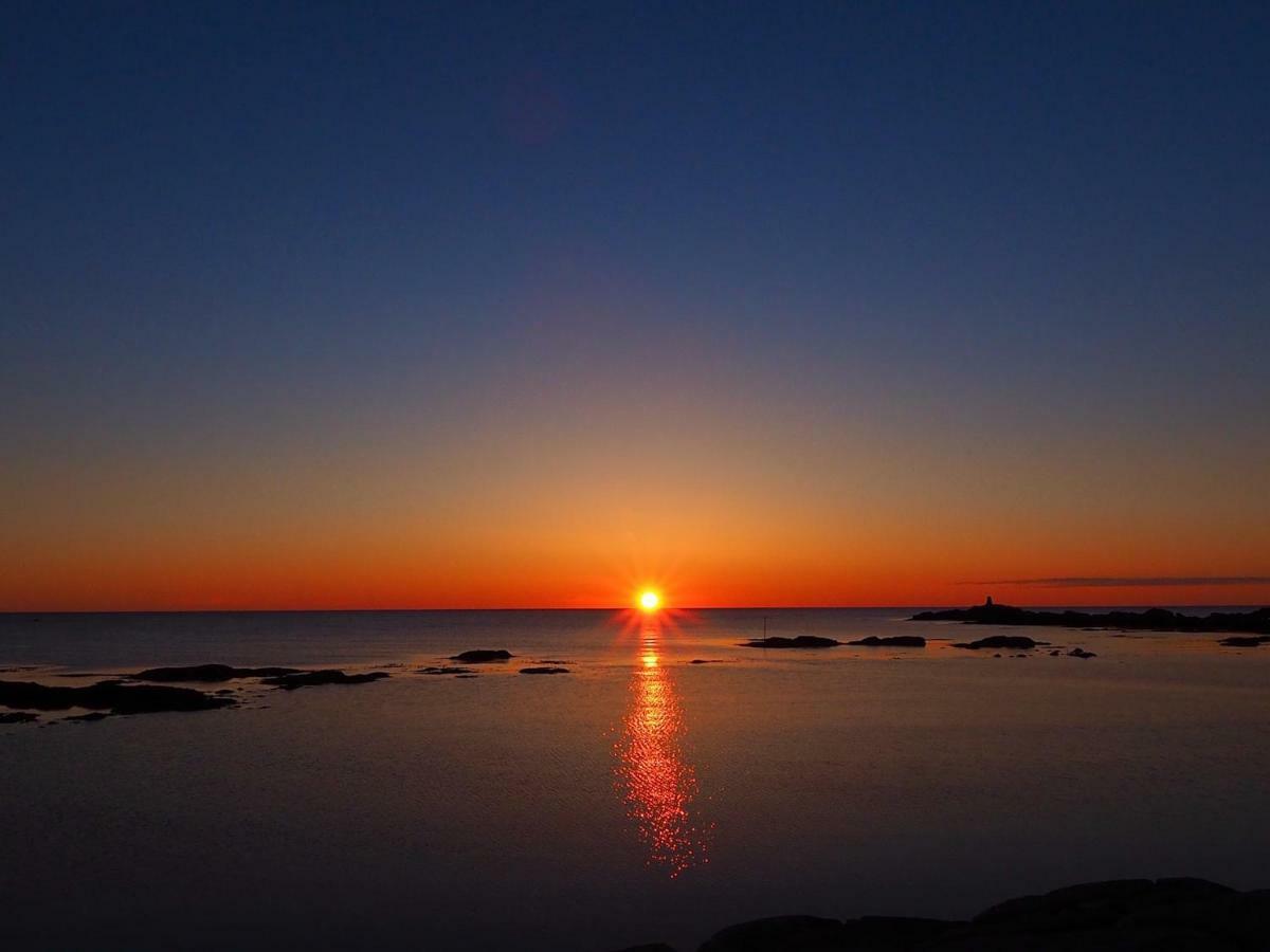 Midnight Sun View Lofoten Leknes Exteriör bild